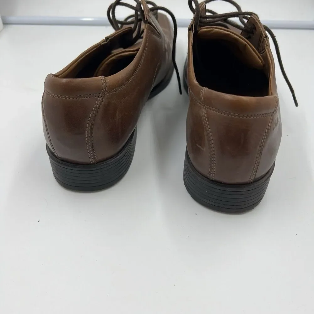 Men's size 12 CLARKS Tilden Walk Oxford Dress Shoe Dark Tan Leather Casual
